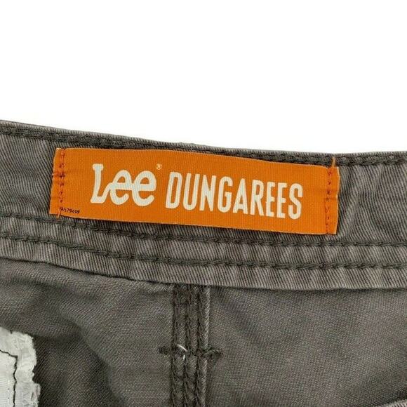 Lee Dungarees Shorts Men's Size 42 Loose Fit Classic Outdoor Hiking Khaki Cargo - Picture 7 of 8